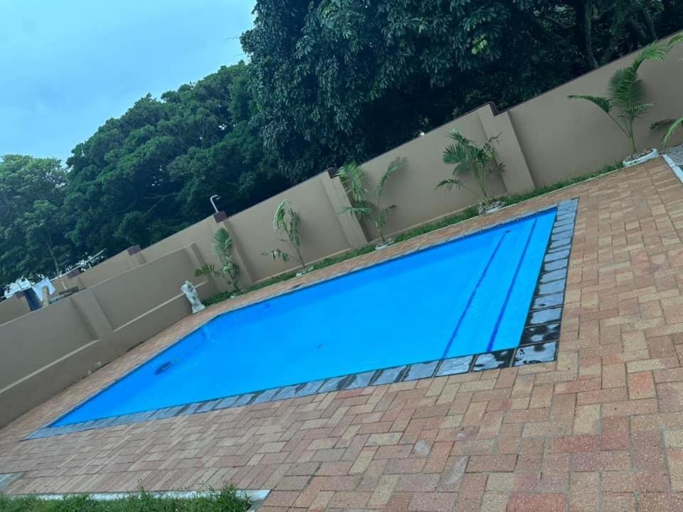 Six64 On Kingsway A3 2 Bed Amanzimtoti