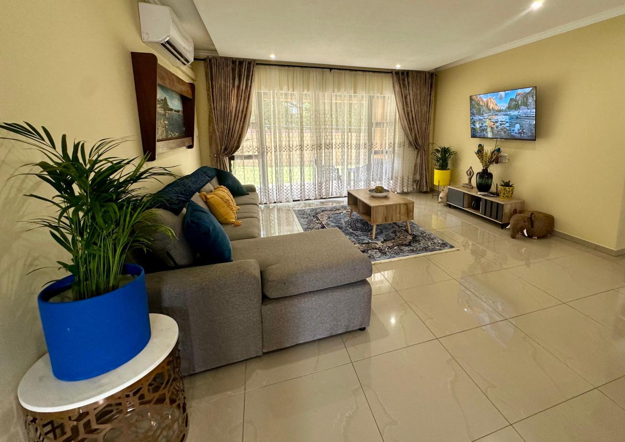 Six64 On Kingsway A3 2 Bed * Amanzimtoti